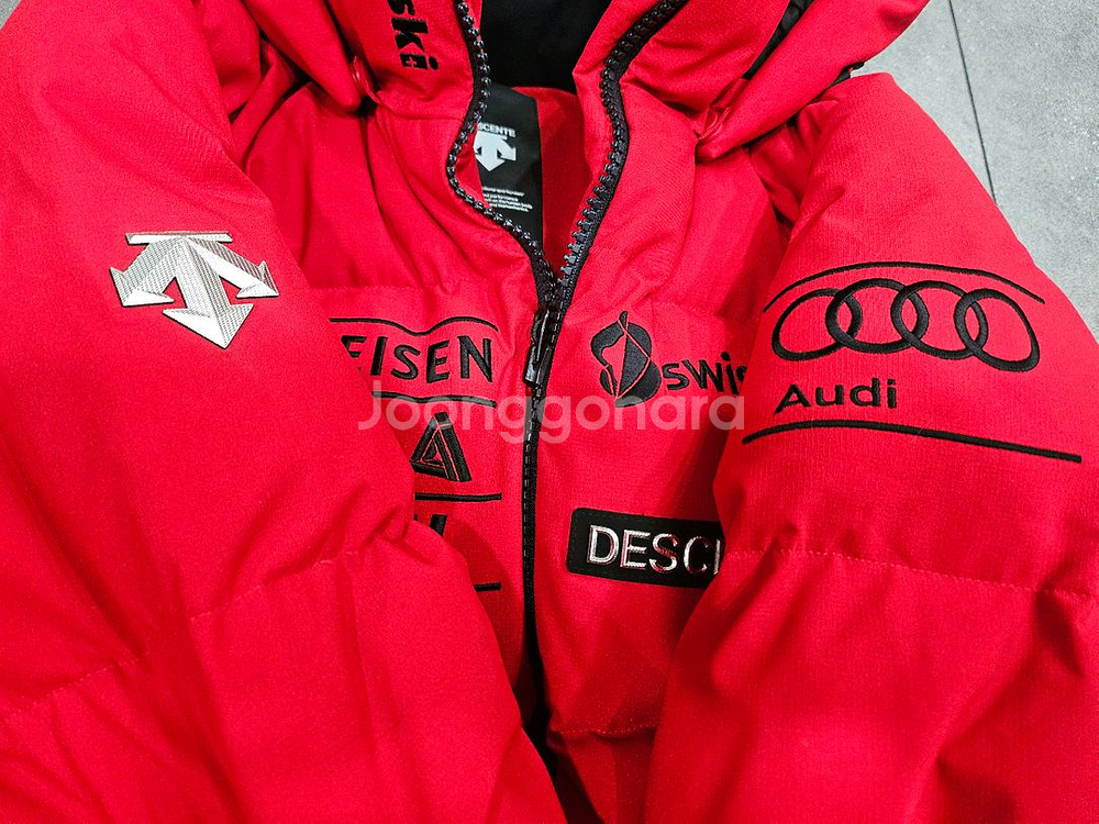 데상트 아우디 패딩100--4