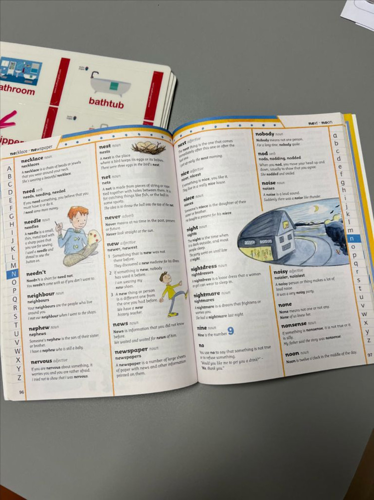 수퍼맘 콜린스 어린이 영영 사전 Collins First School Dictionary 이미지