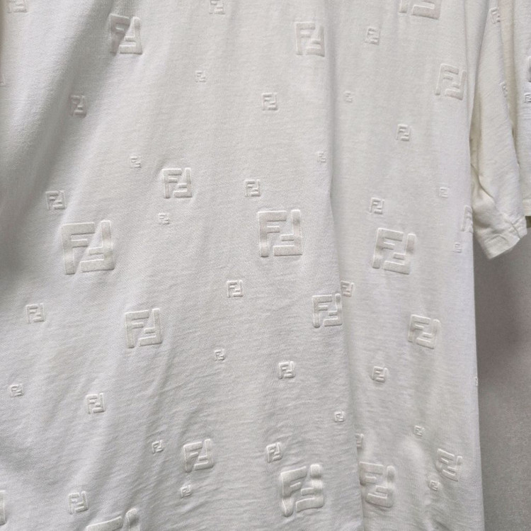 펜디 FF 멀티 로고 반팔 티셔츠 L사이즈 100 이미지