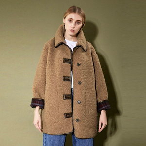 엔오르(EN OR) 오버핏 시어링 퍼코트 프리사이즈