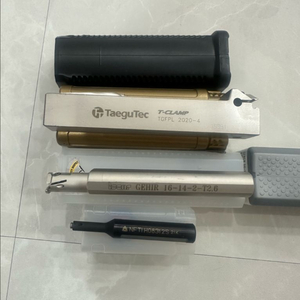 CNC용 정밀절곡공구 세트 이미지