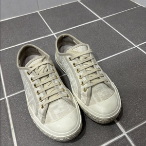 정품)펜디 도미노 FF 모티프 스니커즈