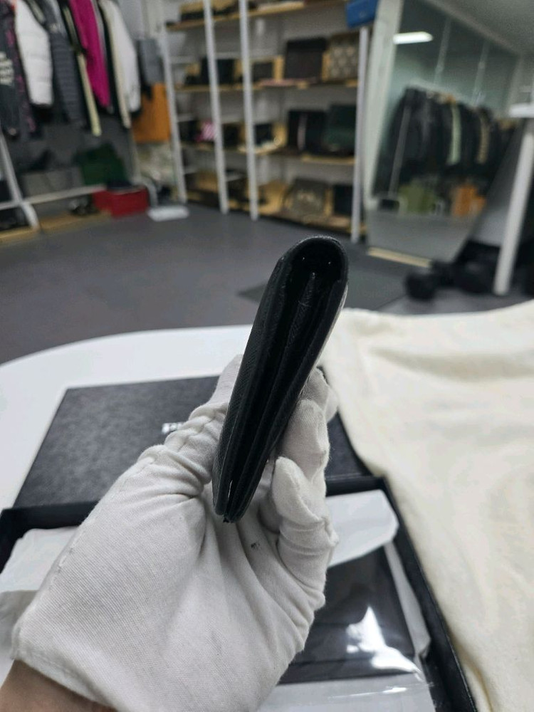 [A급컨디션]프라다 사피아노 장지갑 이미지