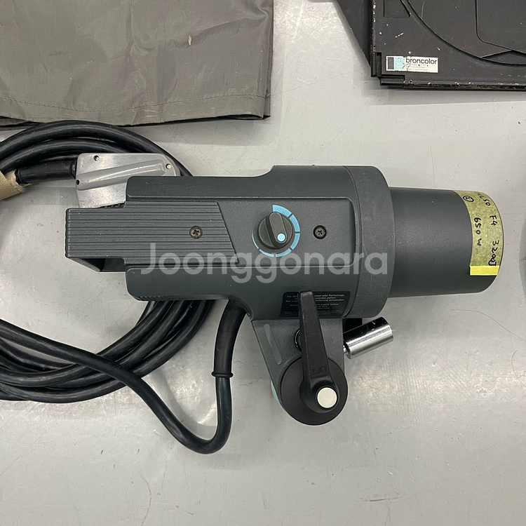 브론컬러(bron color) 그라피티 3200+헤드3외 악세라리--2