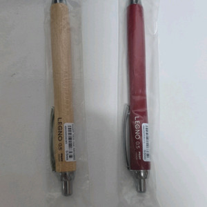 pilot 레그노 샤프 0.5 팝니다. 이미지