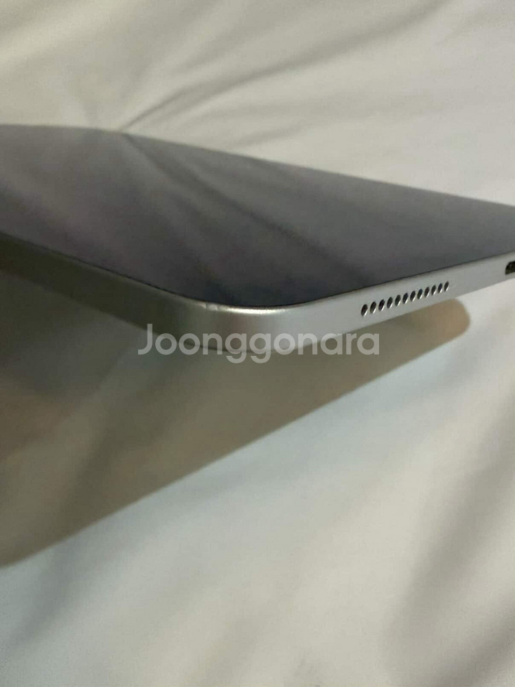 아이패드 에어 4세대 64GB 와이파이--3