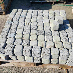 현무암 굴림사고석 100x100x100