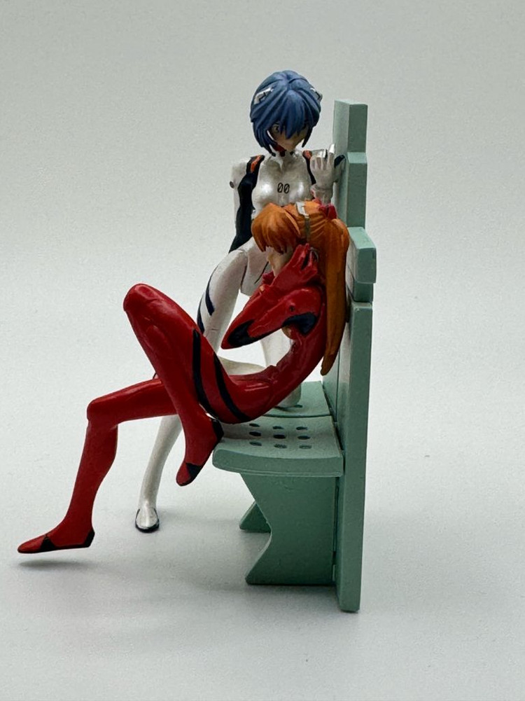 에반게리온 아야나미 레이,아스카 피규어--1