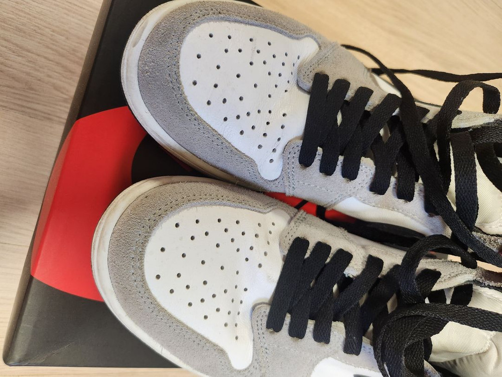 나이키 조던1 하이 라이트 스모크그레이--2