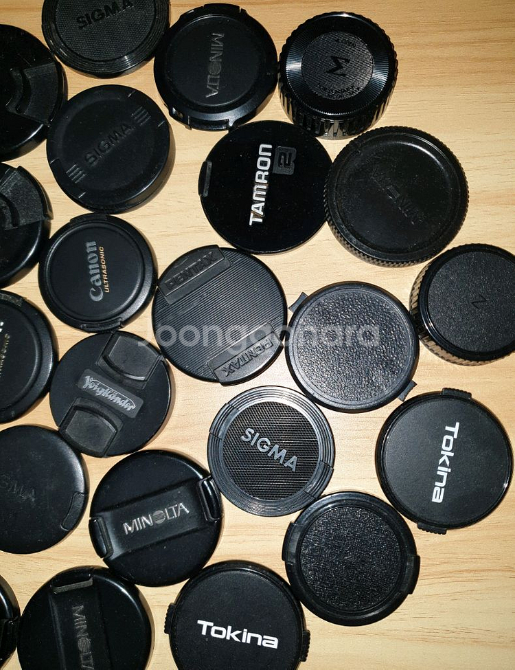 잡다한 카메라 렌즈 전.후면 보호캡 일괄--1