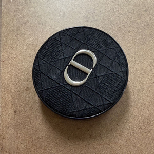 디올 포에버 글로우 쿠션 0N