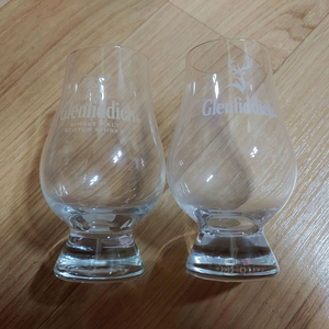 다양한 전용잔, 술잔 (글렌피딕, 스미노프) 판매합니다 이미지