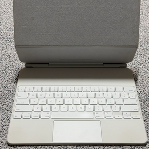 아이패드 프로 3~6세대 12.9인치 M2에어 13인치용 매직키보드 화이트