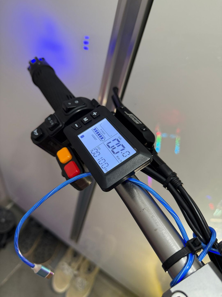 위페드 S미니 10 전동킥보드 판매 합니다.--7