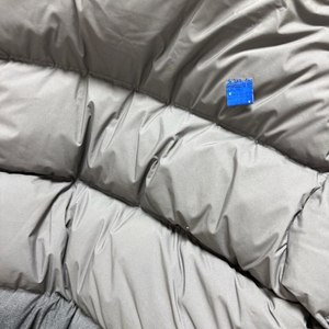 자라x아다에러 패딩 자켓 L