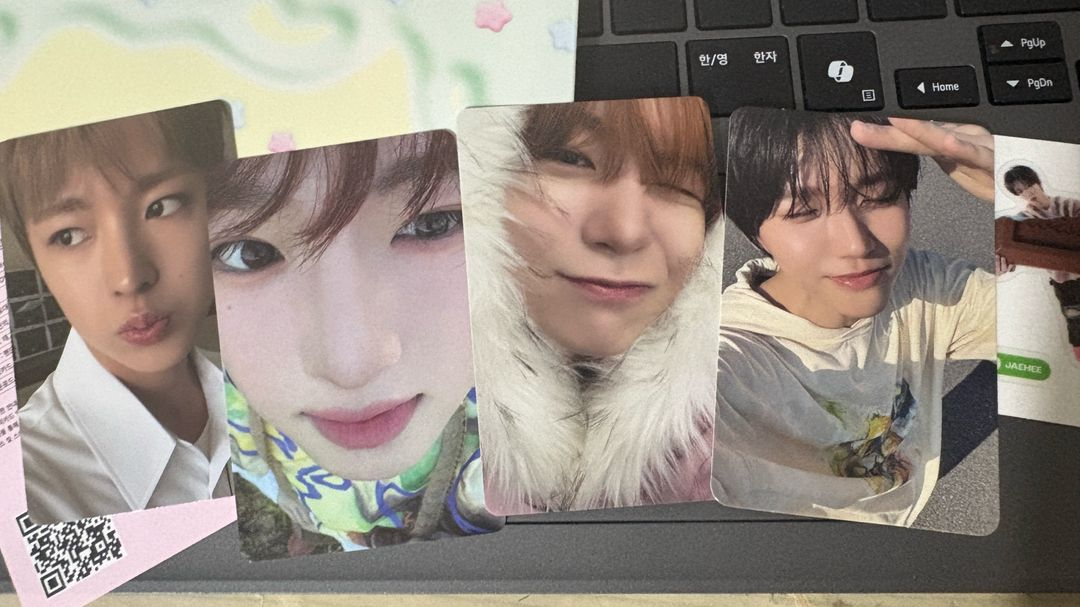 팝츄 띠부씰 재희/ 포카 재희인데 다른 포카 더 드릴게요 이미지