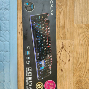 베놈60HE 레이븐 게이밍 기계식 키보드