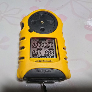 가스 측정기 Lumidor Minimax 4X제조사: Honeywell Analytics Inc. (미국)