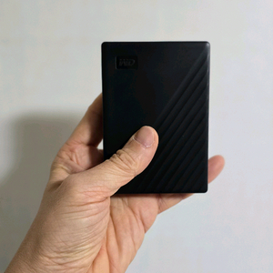 (A급 )WD 웨스턴디지털 외장하드2테라(2.5인치)16회