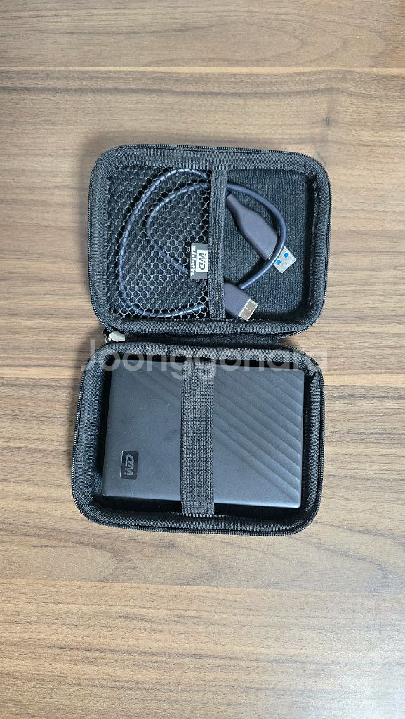 (A급 )WD 웨스턴디지털 외장하드2테라(2.5인치)16회--3