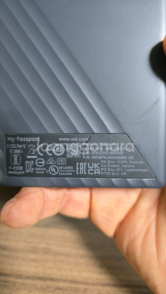 (A급 )WD 웨스턴디지털 외장하드2테라(2.5인치)16회--4