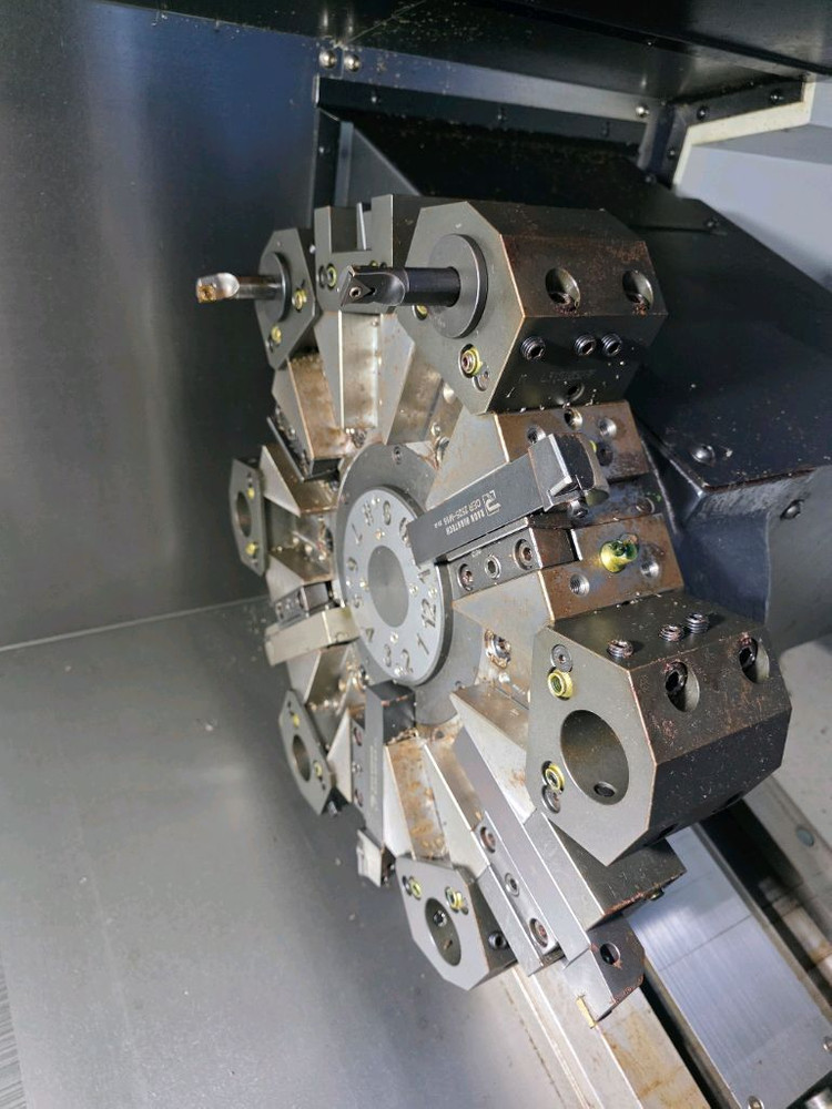 2021년 두산 PumaGT2100 CNC 선반 매각합니다 이미지