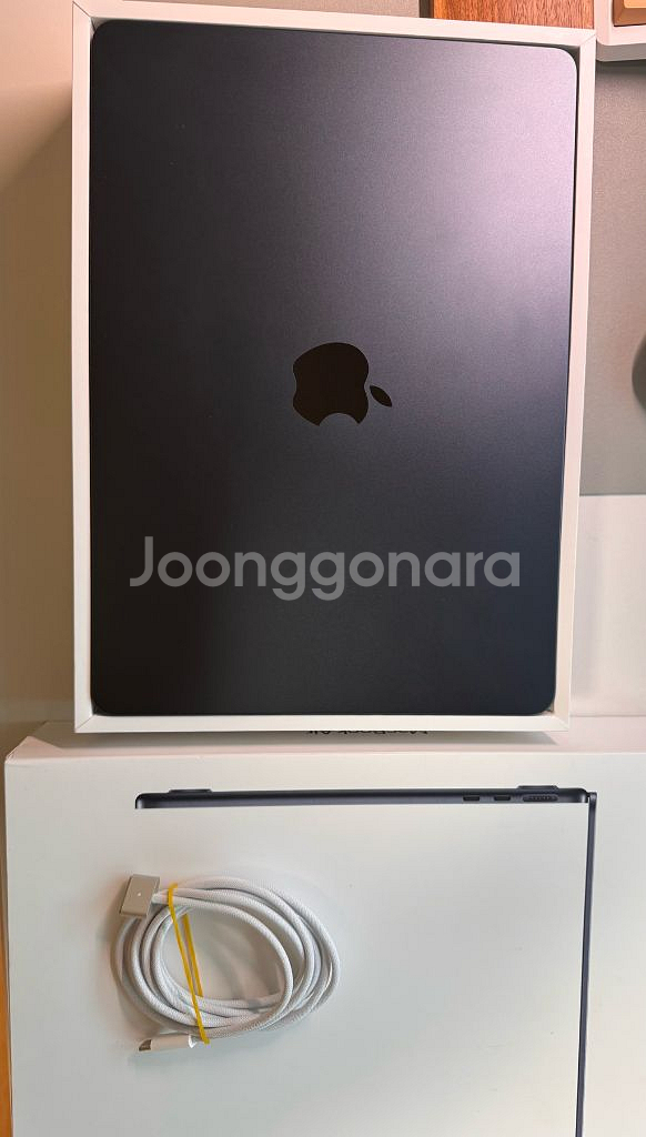 맥북에어 M2 16GB 256GB--9