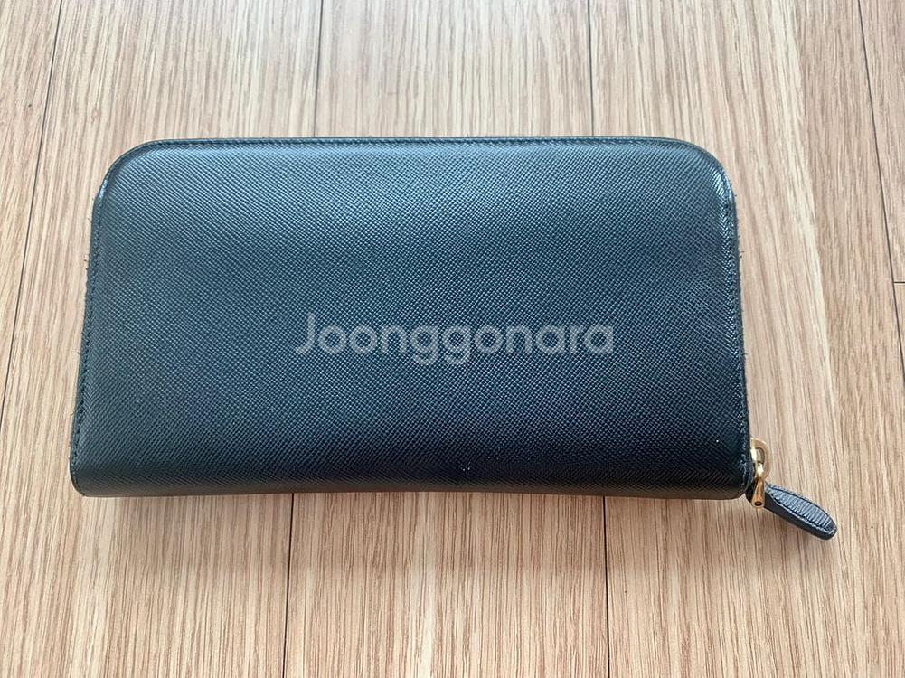 프라다 사피아노 장지갑 프라다지갑 지퍼돌이 가격많이내림--3