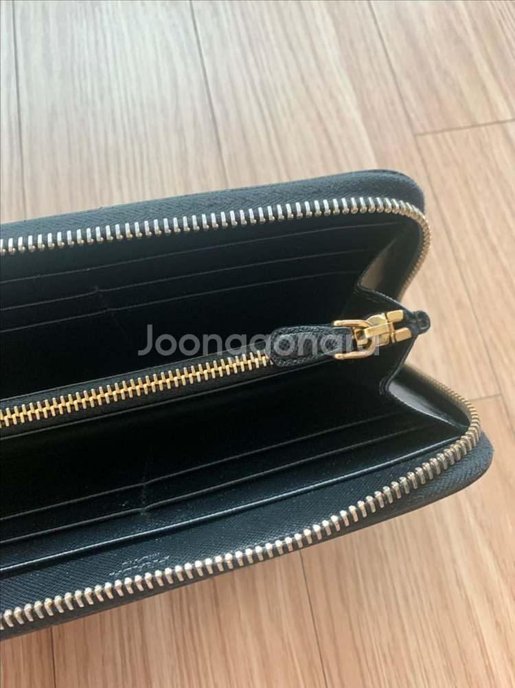 프라다 사피아노 장지갑 프라다지갑 지퍼돌이 가격많이내림--4