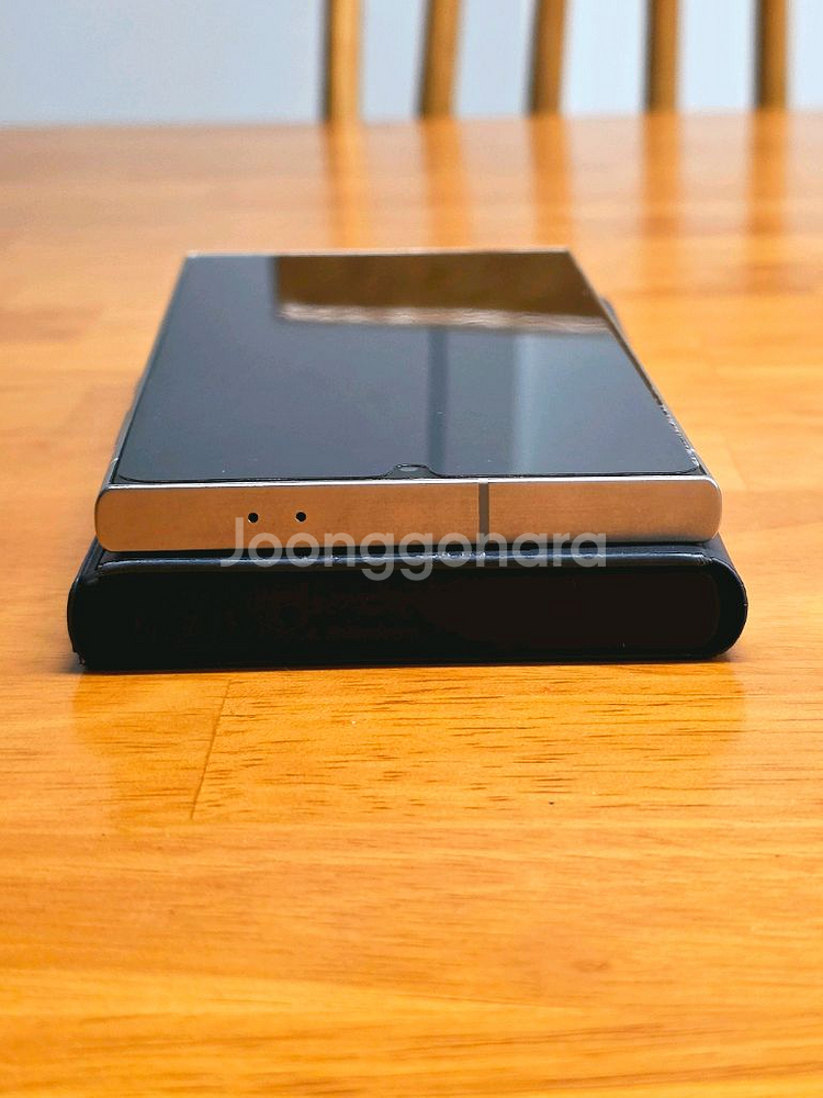 겔럭시 S24 울트라 티타늄 그레이 256GB 자급제--3