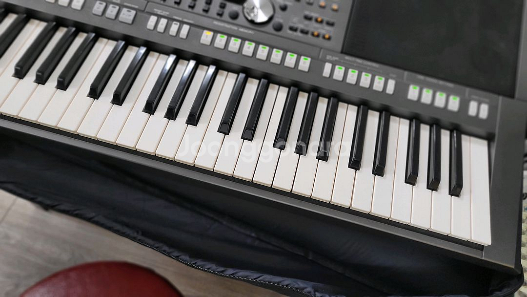 야마하 PSR 970--4