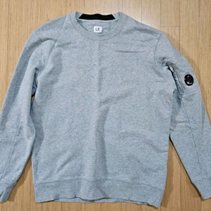 CP컴퍼니 맨투맨 105