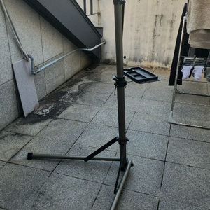 자전거 수리 거치대