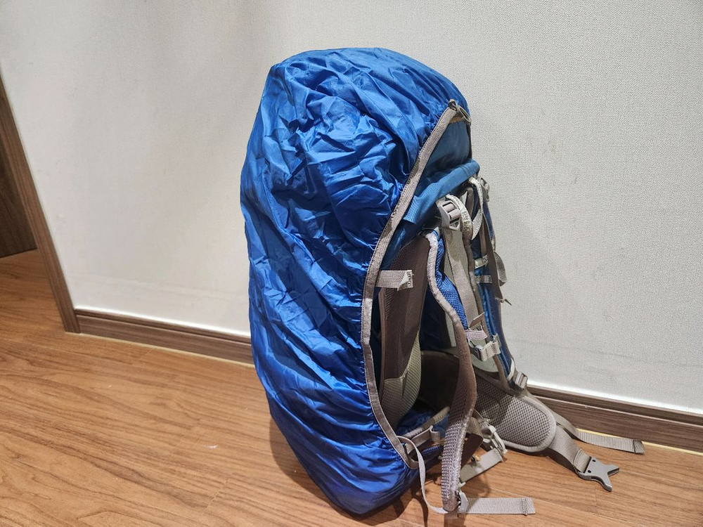 그레고리 등사배낭35리터--4