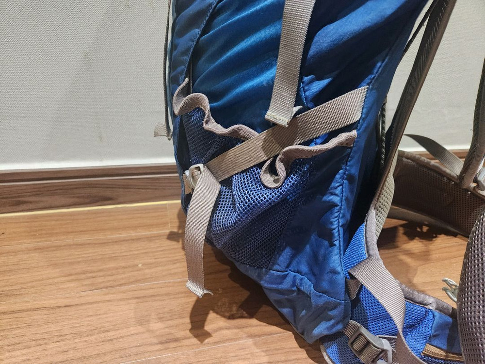 그레고리 등사배낭35리터--7