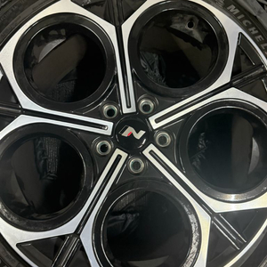 N 스포츠 19인치 휠타이어 세트