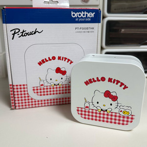 브라더 헬로키티 라벨기, 라벨프린터 PT-P300BTHK+라벨테이프 15종