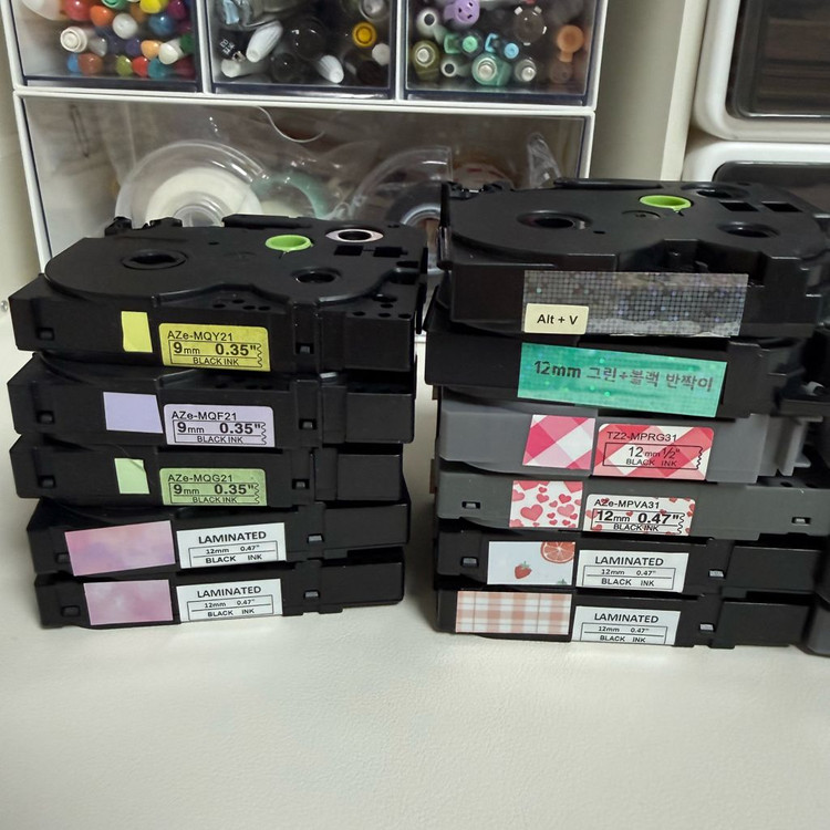 브라더 헬로키티 라벨기, 라벨프린터 PT-P300BTHK+라벨테이프 15종--5