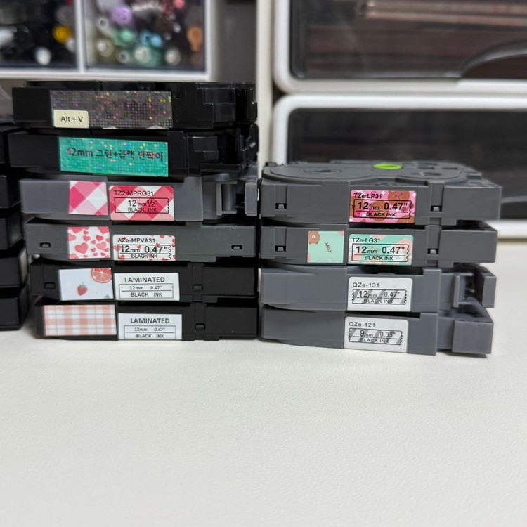 브라더 헬로키티 라벨기, 라벨프린터 PT-P300BTHK+라벨테이프 15종--6