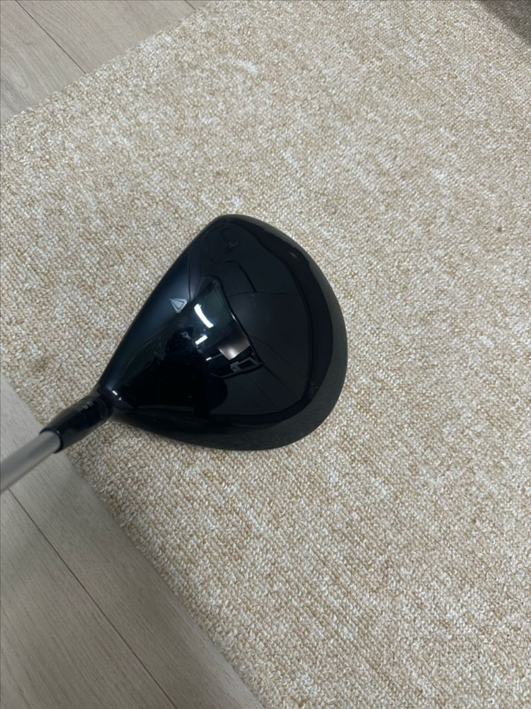 타이틀리스트 ts2 드라이버 이미지