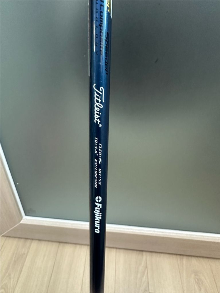 타이틀리스트 ts2 드라이버 이미지