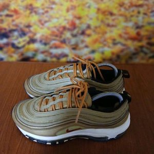 나이키에어맥스 97 메탈릭골드 240