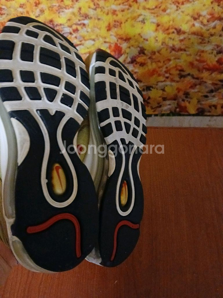 나이키에어맥스 97 메탈릭골드 240--7