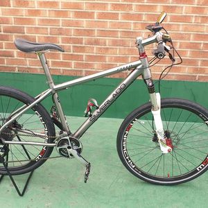 첼로 실버라도90 티타늄 MTB