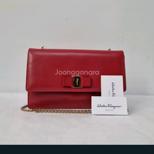 정품 페레가모 지니백