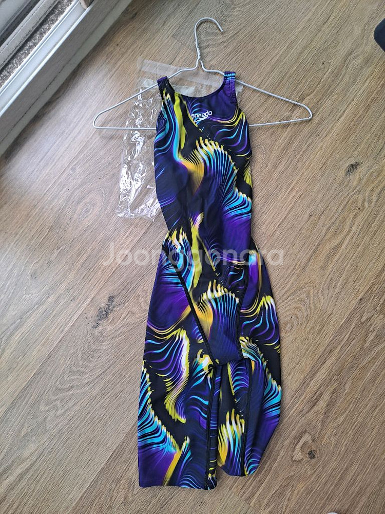 새상품 25년출시 스피도 여자 선수용 반전신 수영복 fina--1