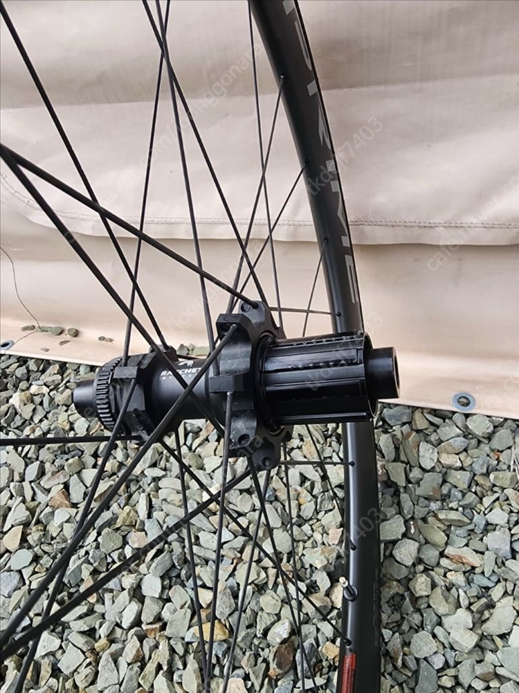 미프라임 RAPIDO 50 db 카본휠셋 판매합니다.--8