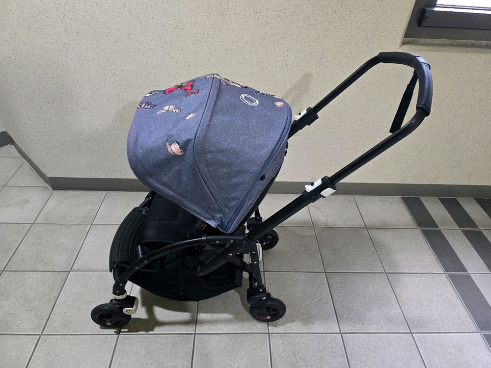 부가부 비5(bee5) 유모차 이미지