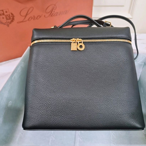 로로피아나 엑스트라 포켓 L23.5 백팩