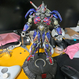 욜로파크 기사 옵티머스 프라임 팝니다